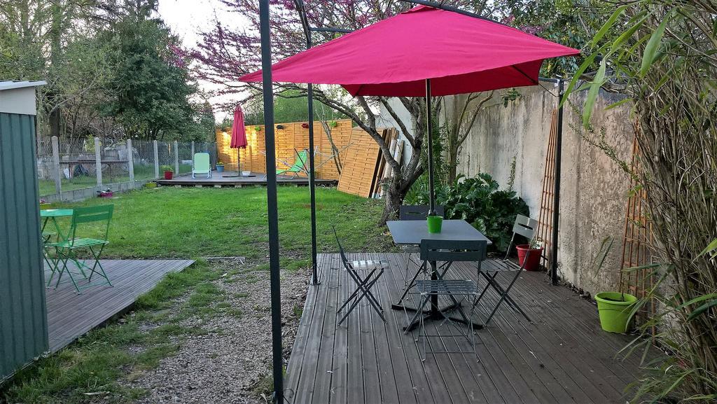 Appartamento Locations Rives De Seugne - De Gaulle Jonzac Esterno foto